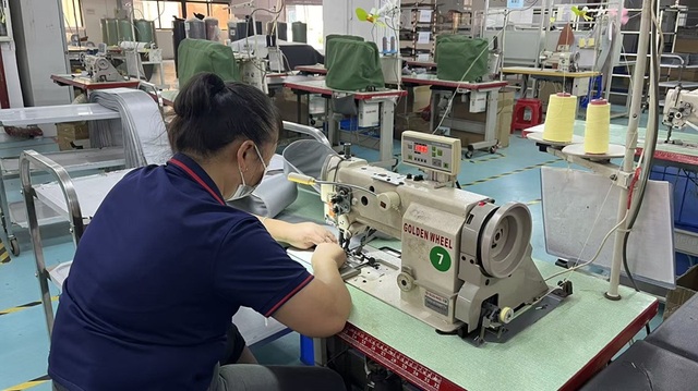 Xotiq Auto car seat cover manufacturing facility in Hangzhou China