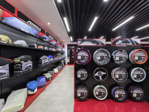 Showroom View 3