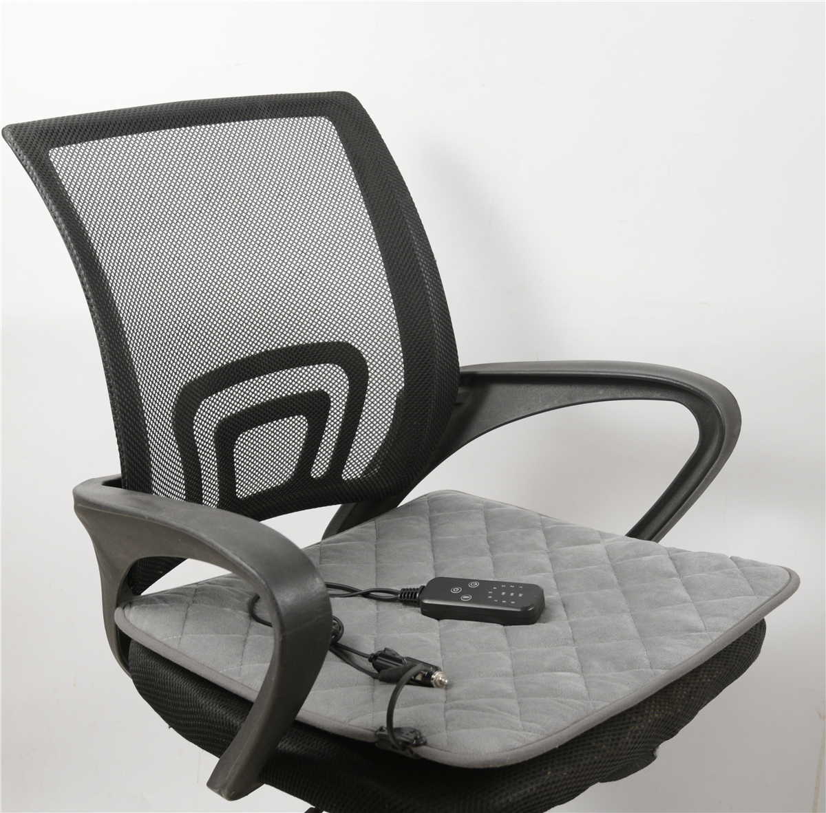 Universal Size Plush Fabric Car Warm Seat Cushion Heated Car Seat Cover With 9 Levels 2/4/8Hours Timer and Cigarette Lighter