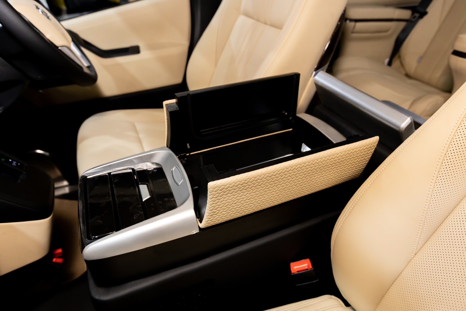 Exotic Luxury Car Showcase Image 1