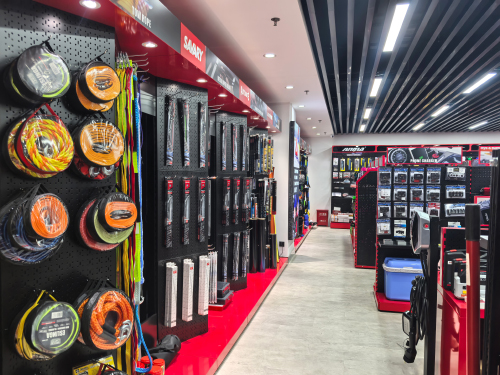 Showroom View 5