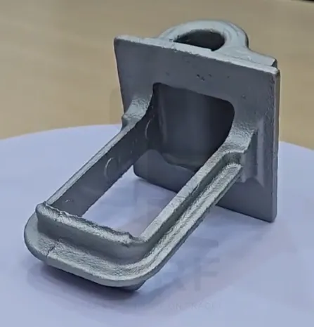 Forged Cast-in Shoulder for E Clip Fixing