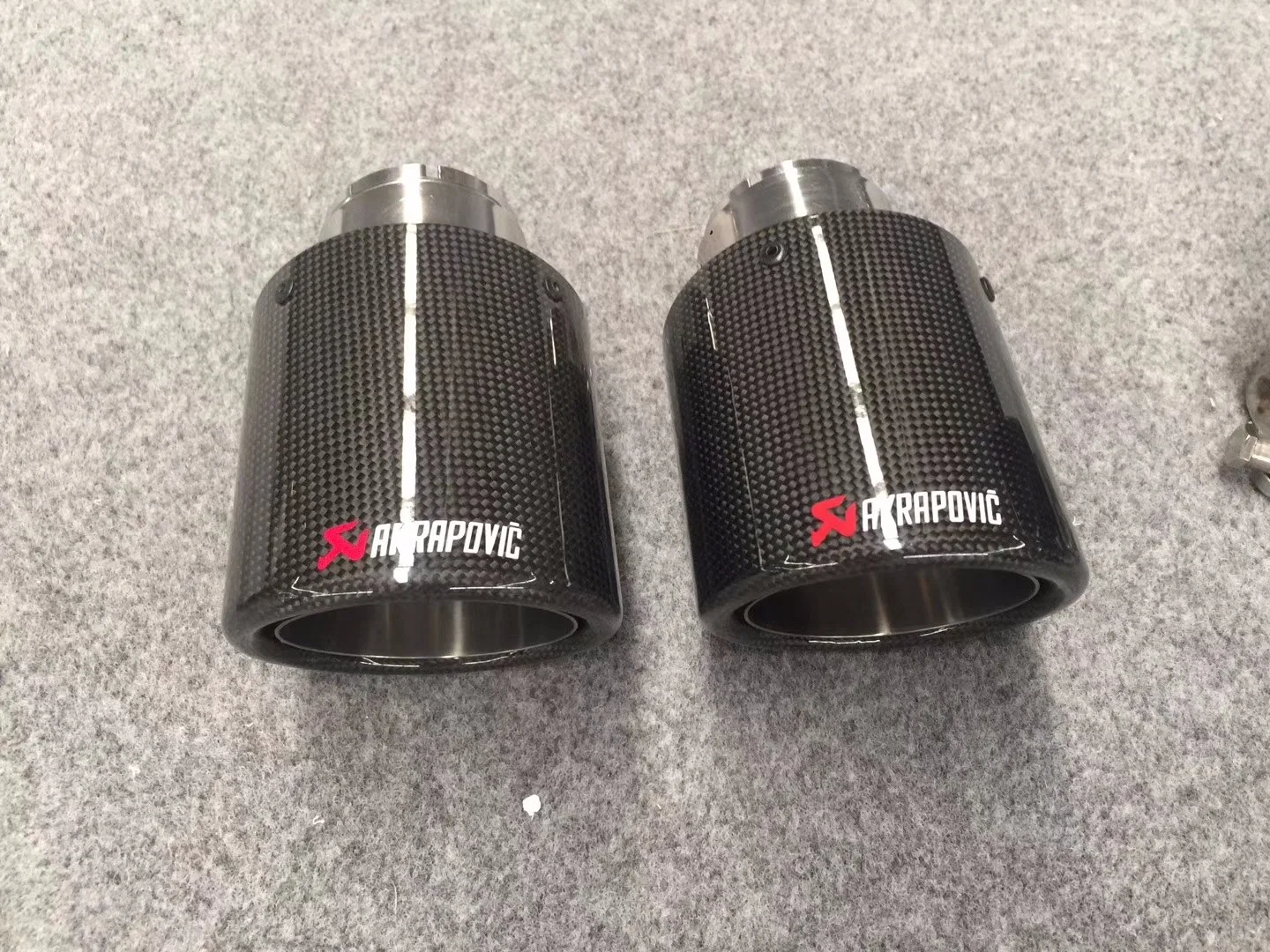 High Performance Automotive Components for Hongye China Supplier/409 Stainless Steel Exhaust Muffler