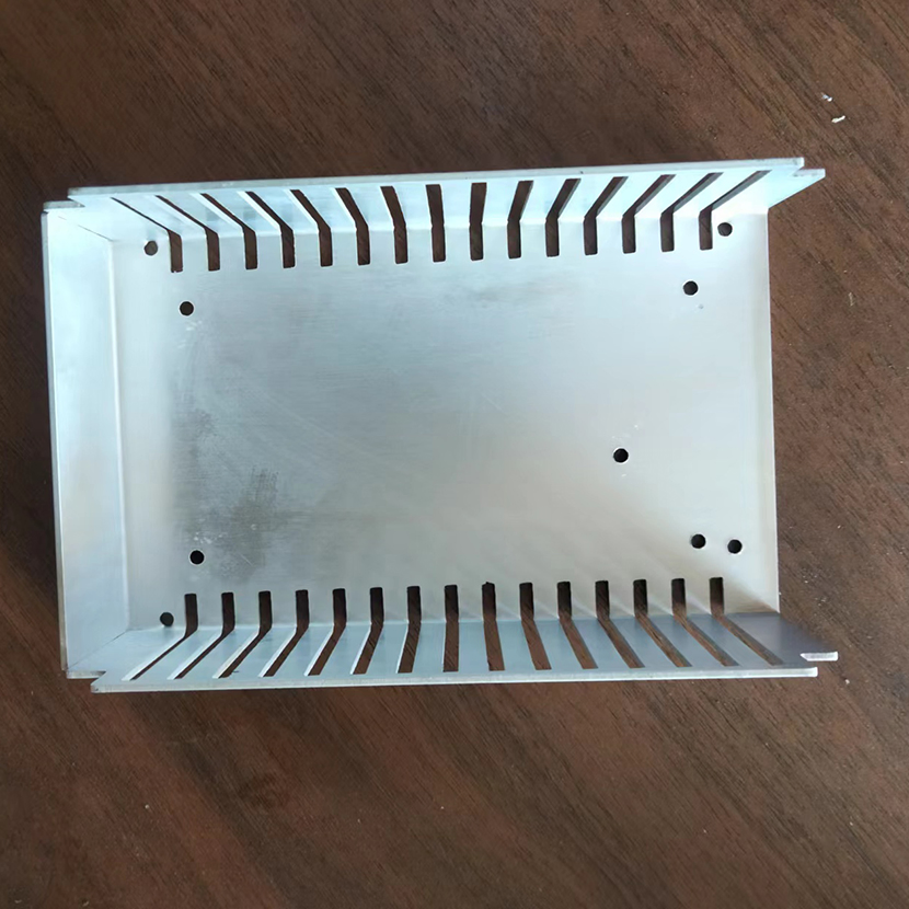 Heavy-Duty Car Power Housing Safeguarding Mechanical Components in Automotive Systems