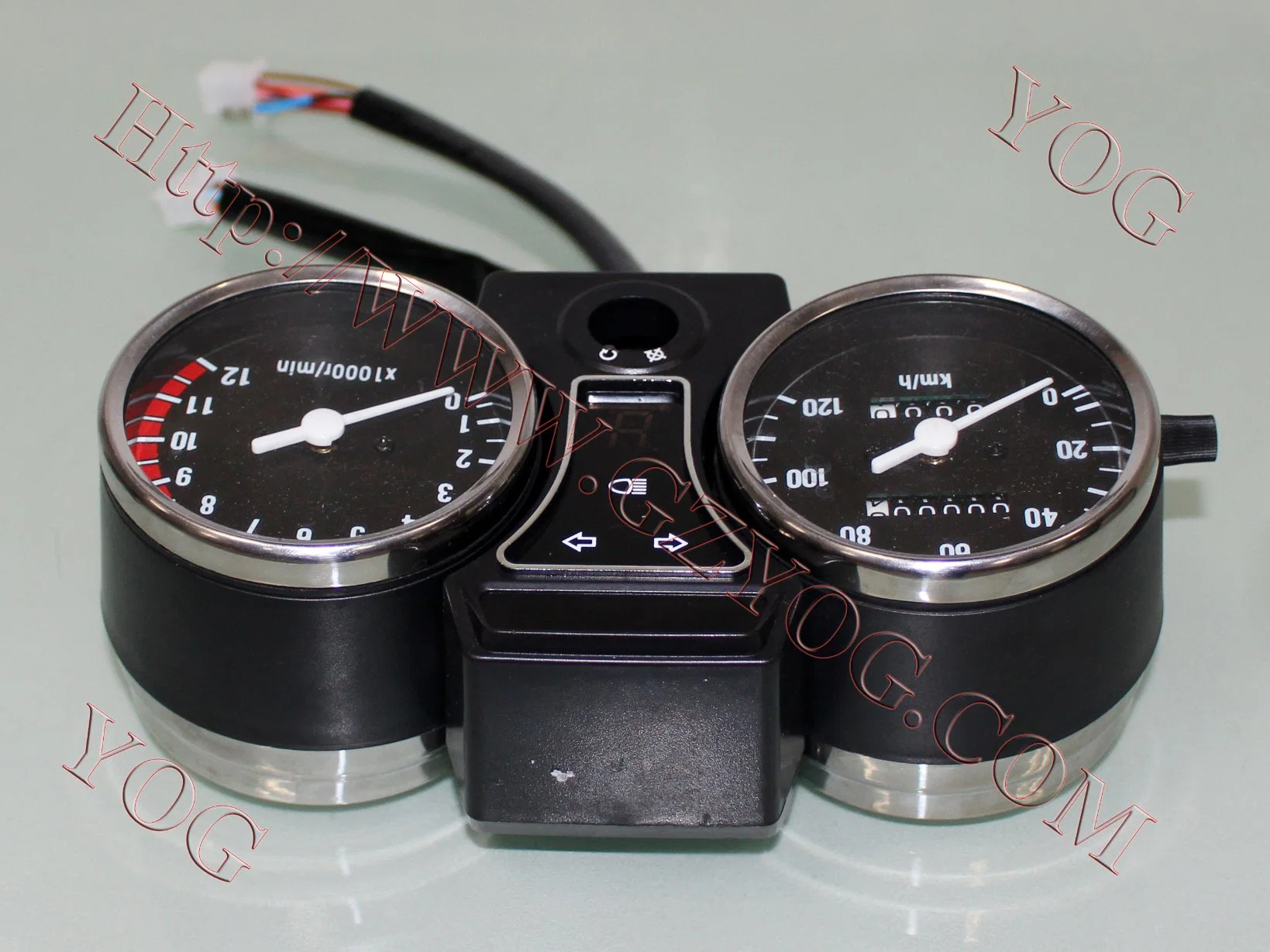 Motorcycle Parts Motorcycle Speedometer for YAMAHA Fz16 Gn125