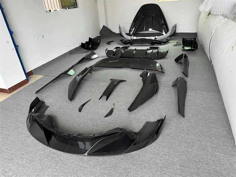 McLaren 720S Carbon Kit 5