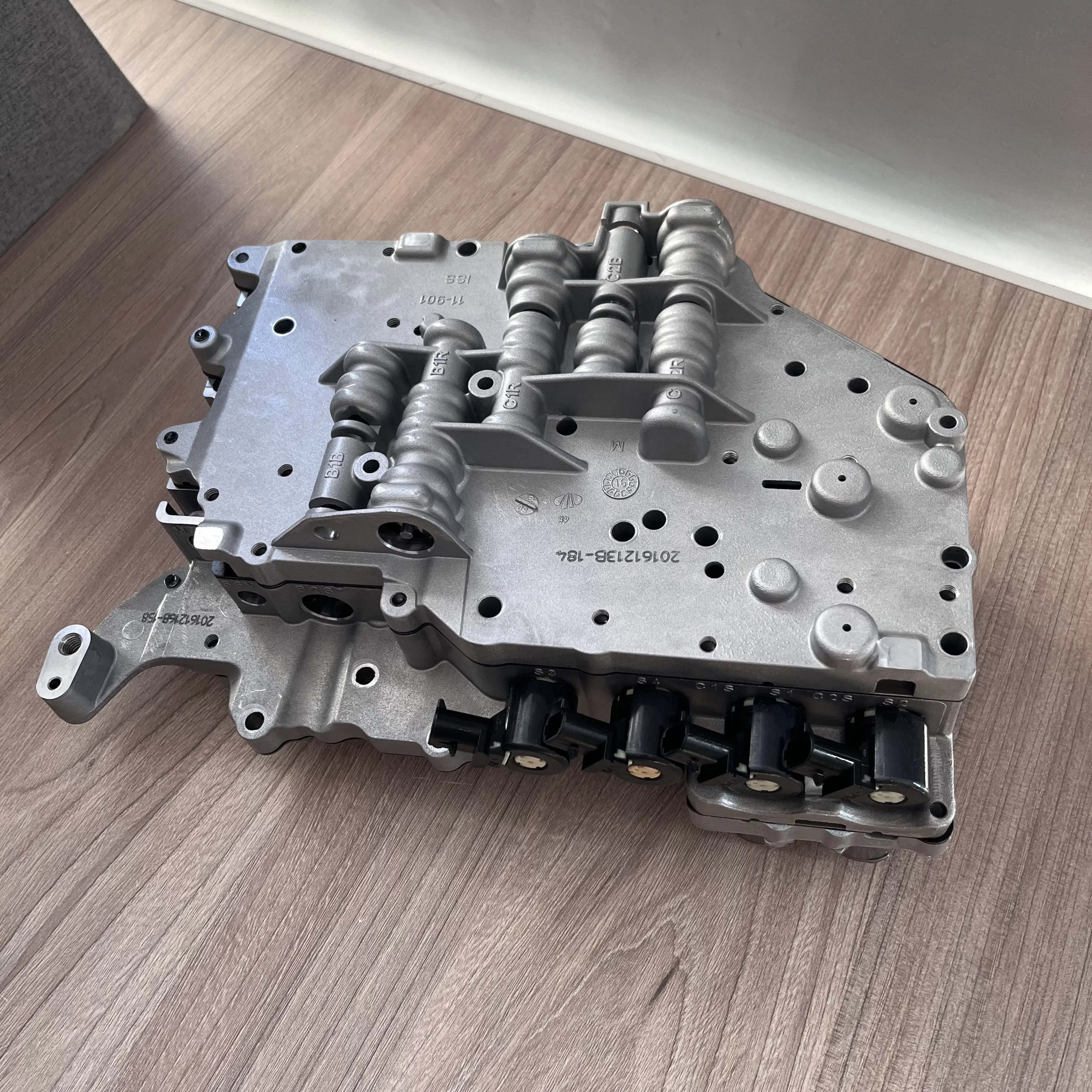 Top Quality 6at M11 Auto Transmission Components Valve Body for Geely