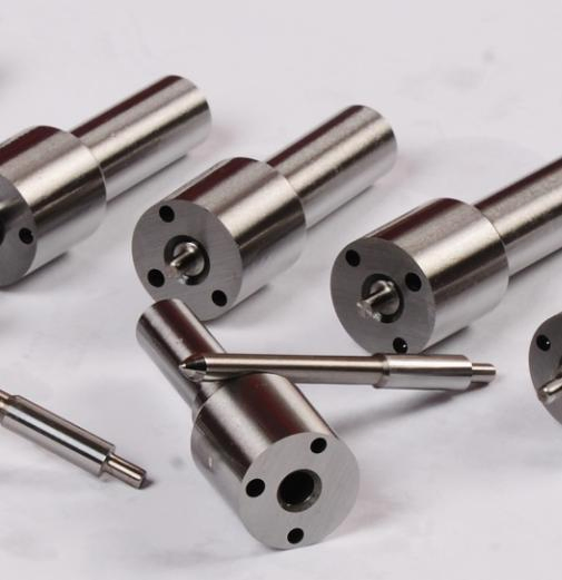 Auto Spare Parts Type Injector / Injection Common Rail Diesel Fuel System/Spray Pump Diesel Engine Parts Tractor Nozzle Price for Toyota Denso OEM 093400-5320