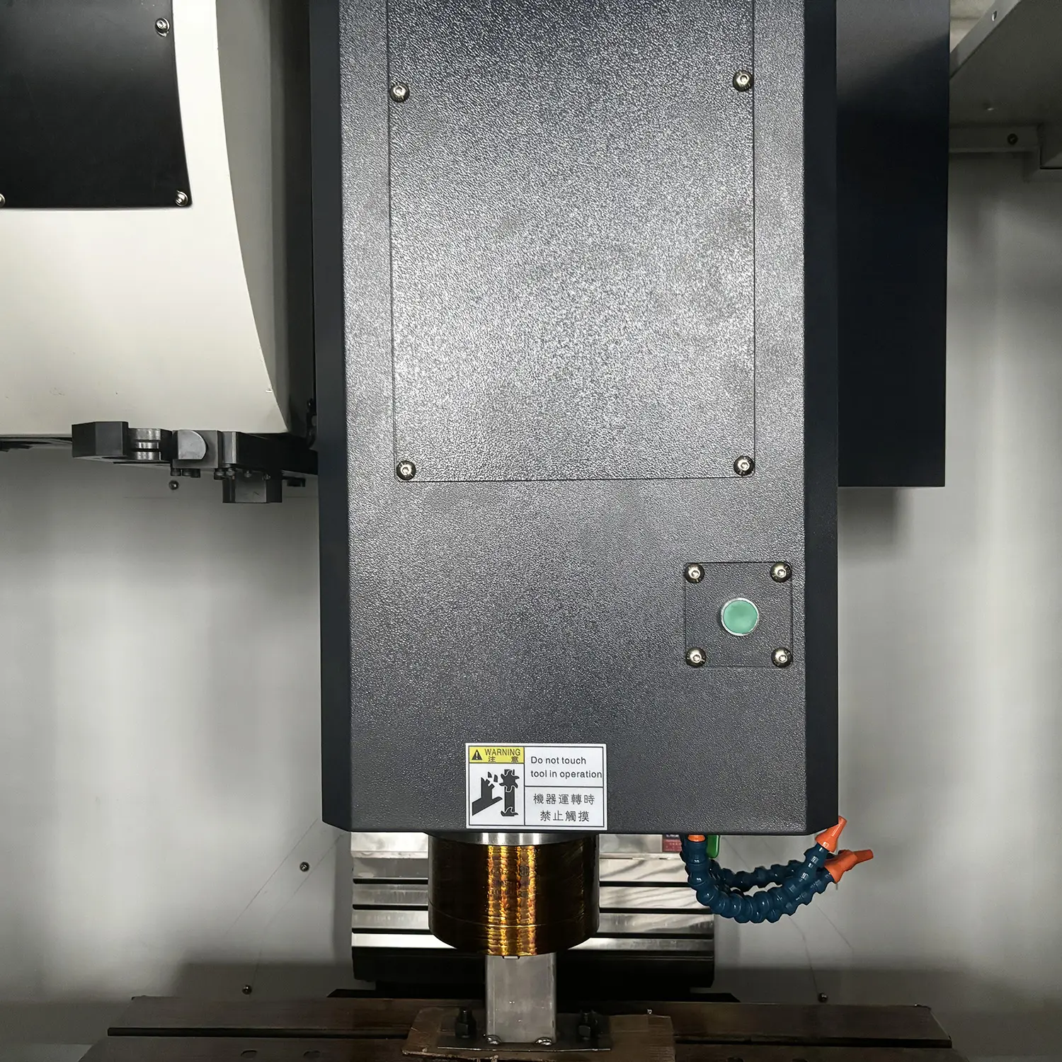 High-Quality VMC Machine Drilling and Milling Machine Optional 3,4,5 Axis CNC Machine Supplier, Factories