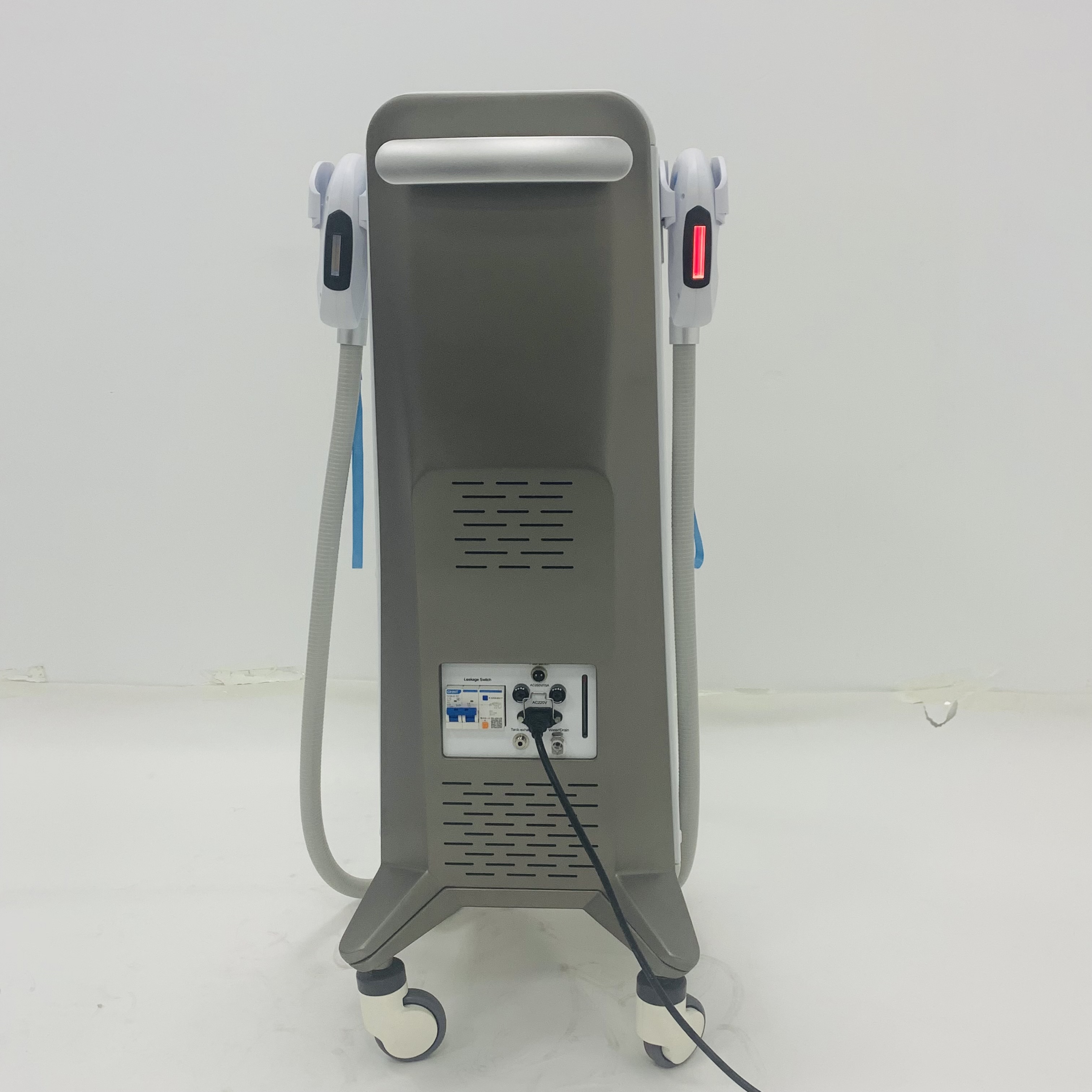 Used for Whole Body Hair Removal and Pigmentation Removal and Skin Tightening Beauty Equipment in OPT and Diode Laser Technical