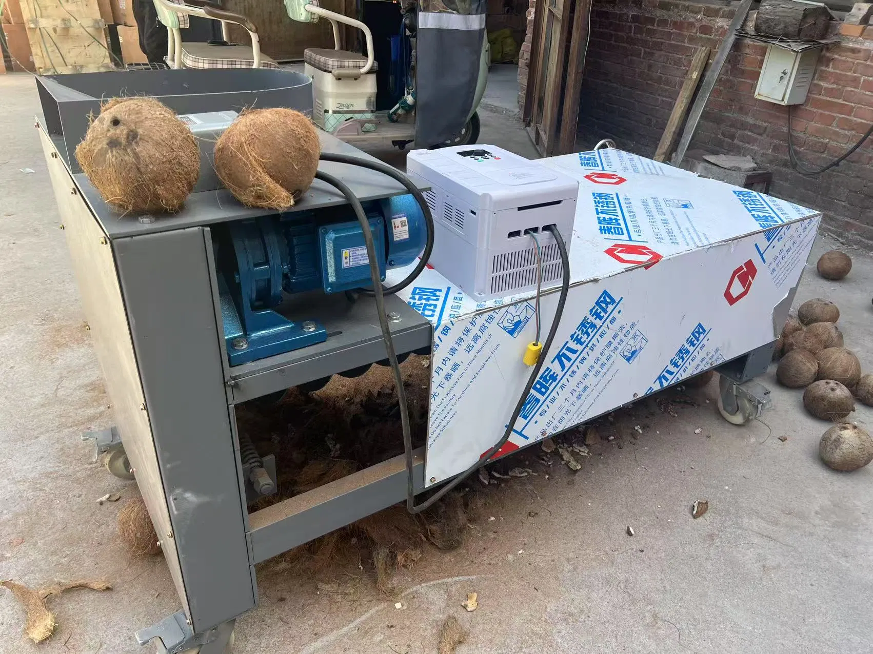 Coconut Peeling Machine: Fast Hair Removal at 1200 Per Hour