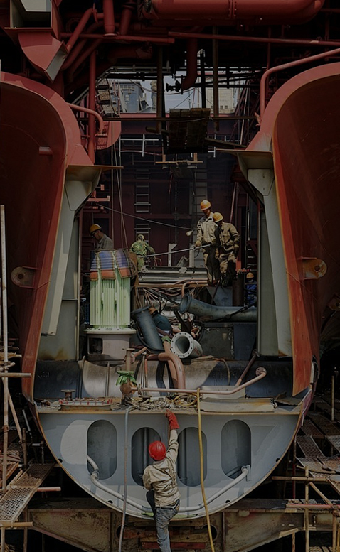 Hydraulic cylinders for shipbuilding and marine equipment