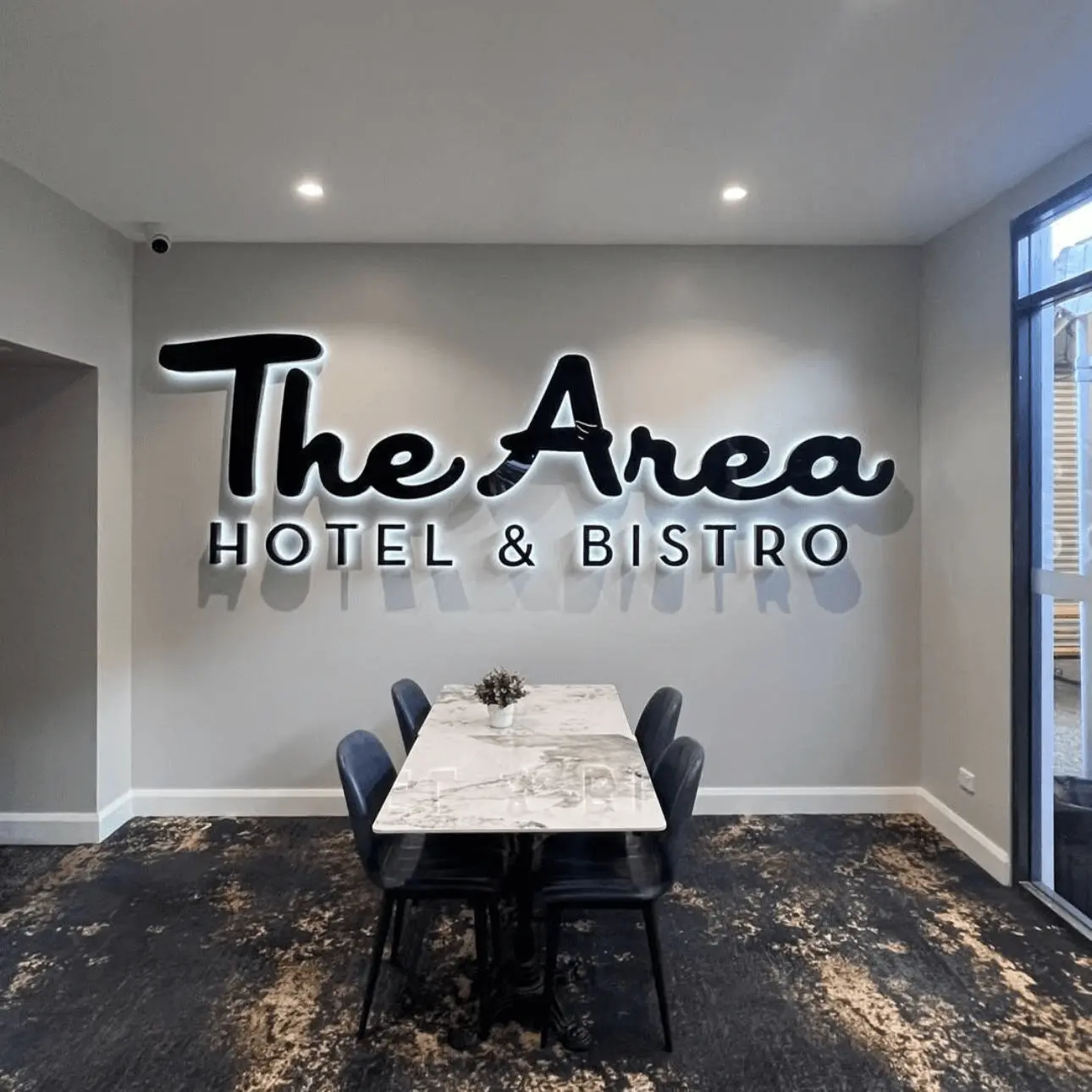 High-Quality Waterproof Outdoor LED Backlit Channel Letters with Halo Effect Factories, Company