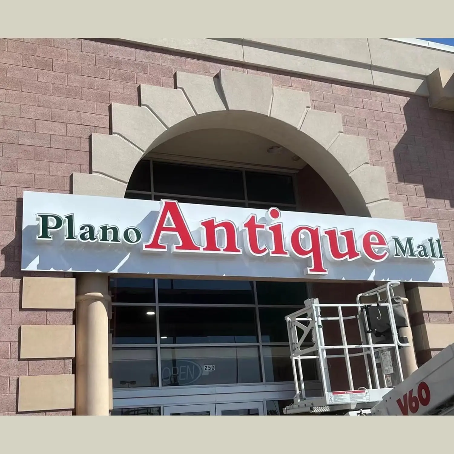 Custom Front Lit Channel Letters For hotel On The Wall Exporter, Product