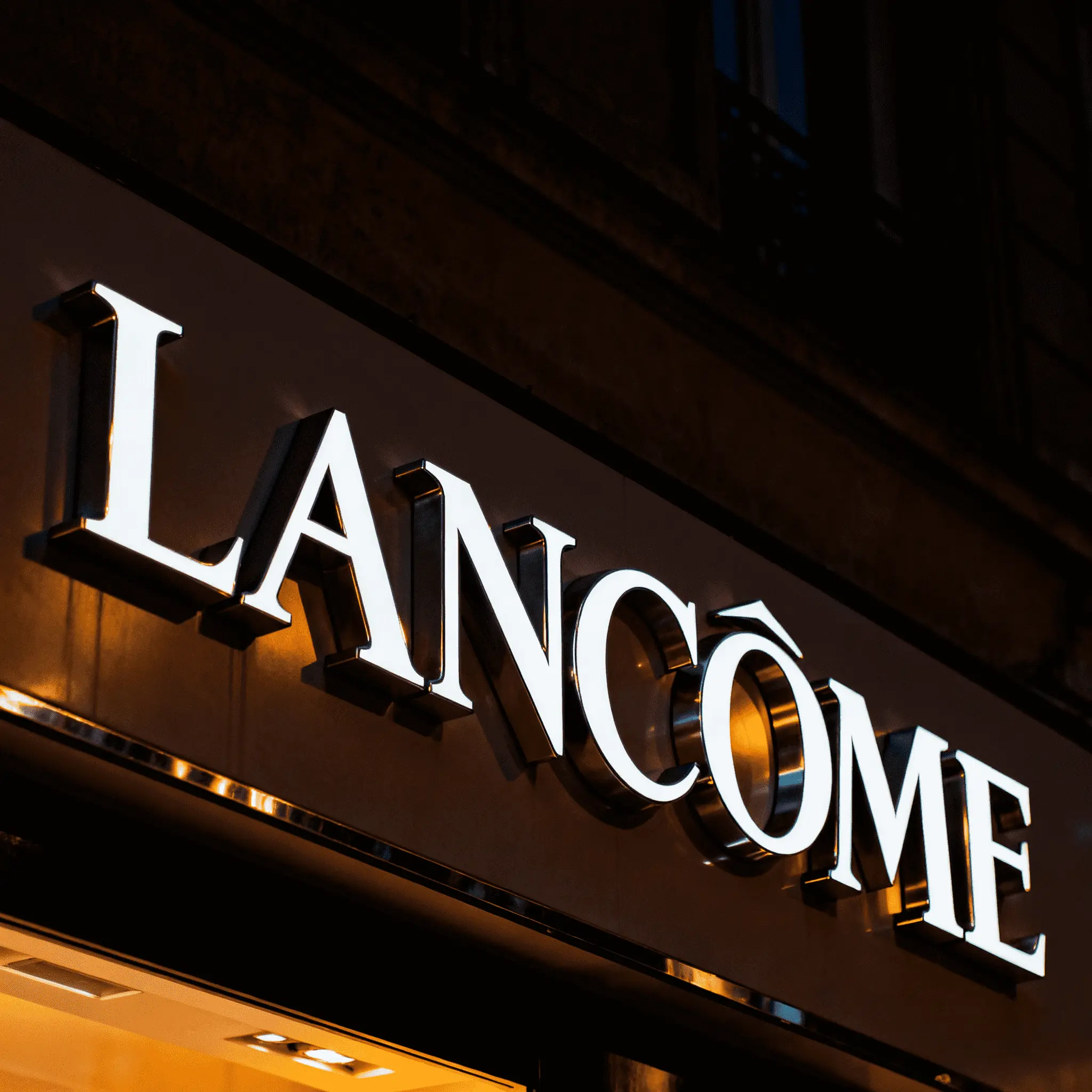 Frontlit LED Channel Letter Case 2