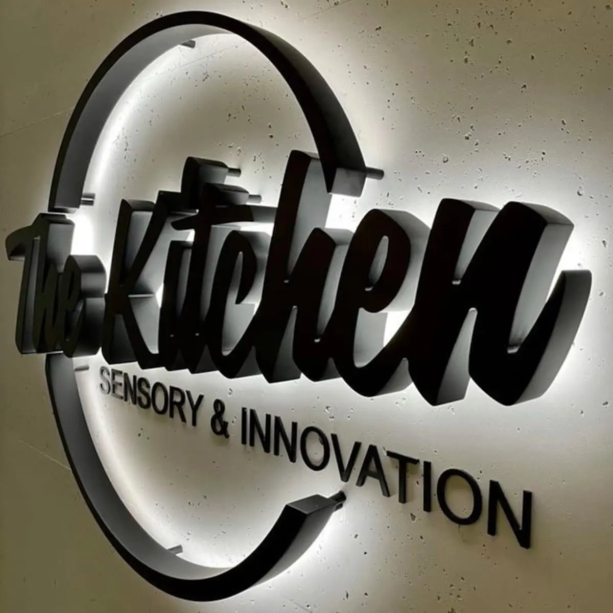 High-Quality Backlit Channel LED Letters Use Indoor For Store Suppliers, Exporters