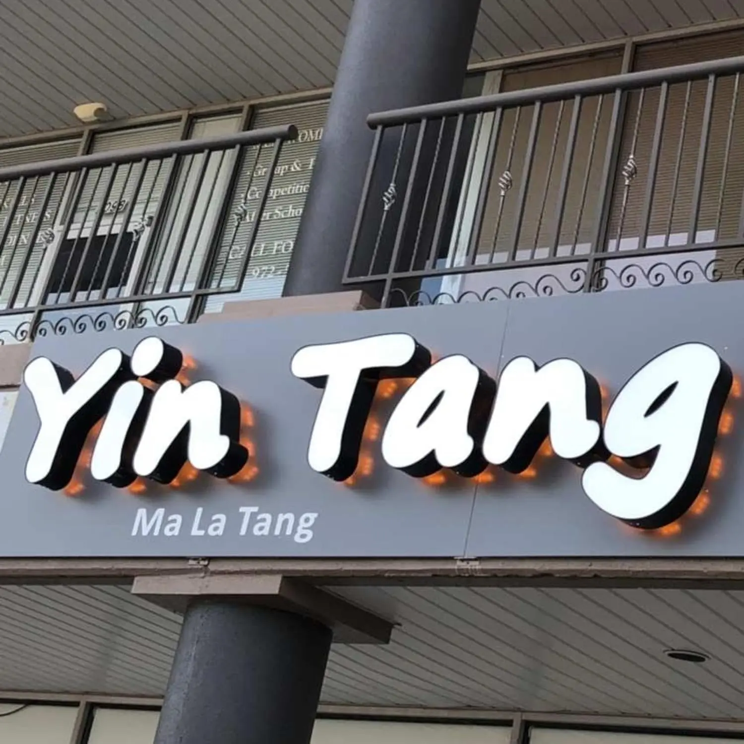 Custom Front Lit Channel Letters For hotel On The Wall Exporter, Product