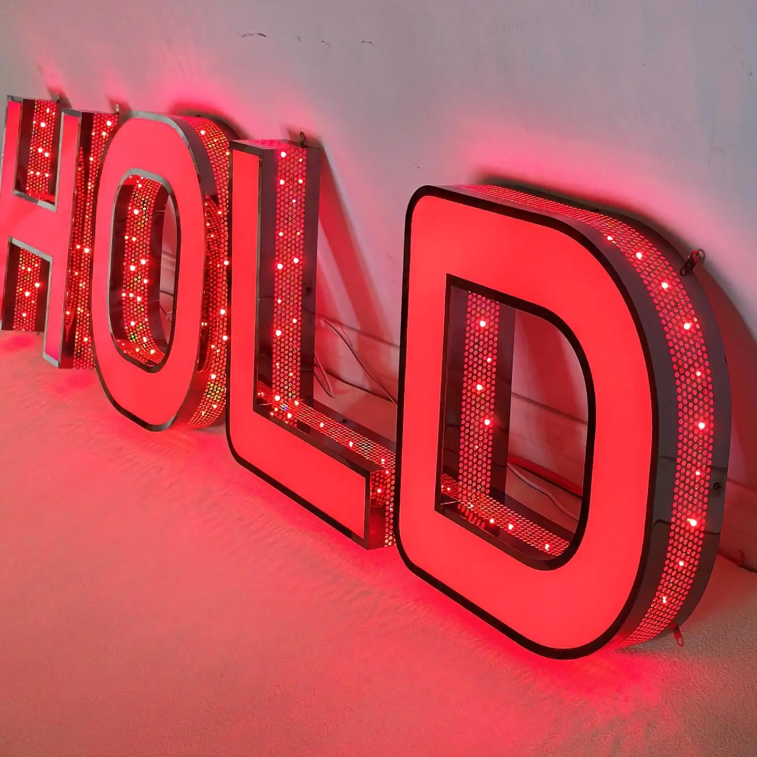 Frontlit Letter Case 1