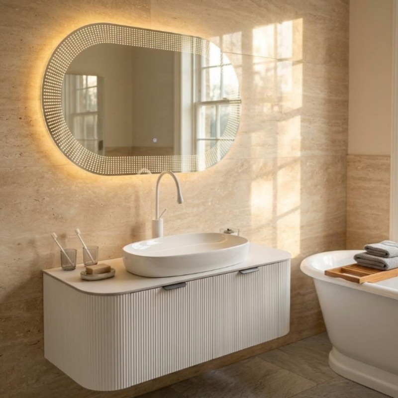 Novos móveis de banheiro em PVC/MDF/Compensado para hotéis e residências com espelhos LED inteligentes