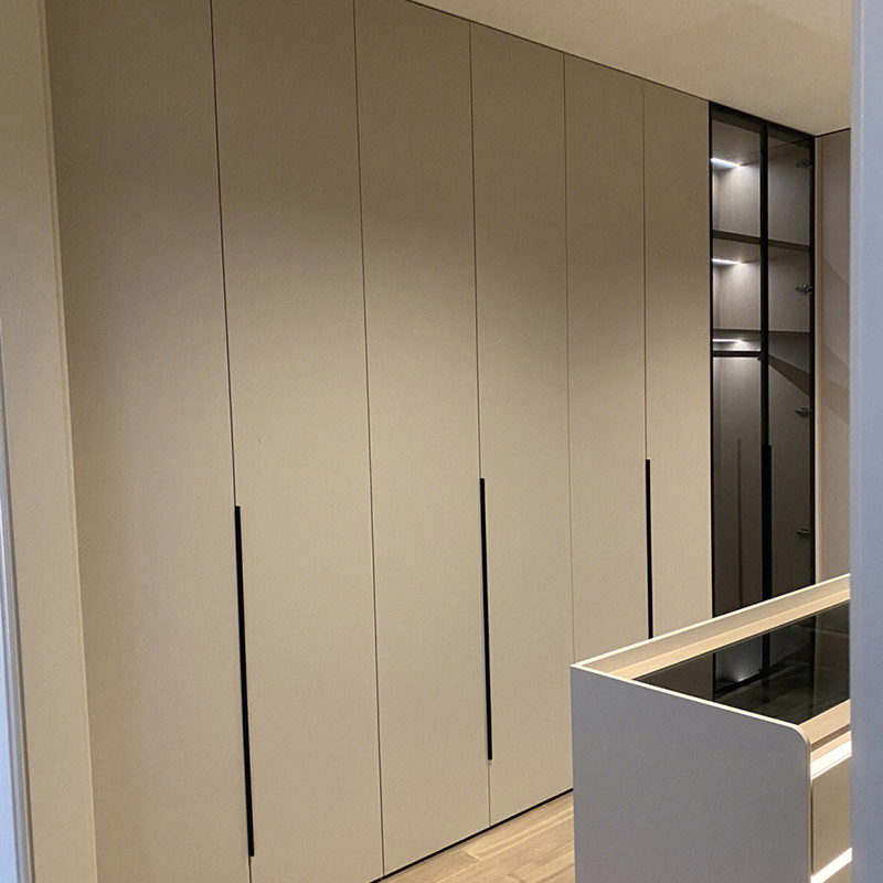 Móveis de Quarto de Hotel Estilo Americano, Armário de Banheiro, Unidades de Prateleiras Azuis, Portas de Balanço Embutidas, Guarda-Roupas de Linho