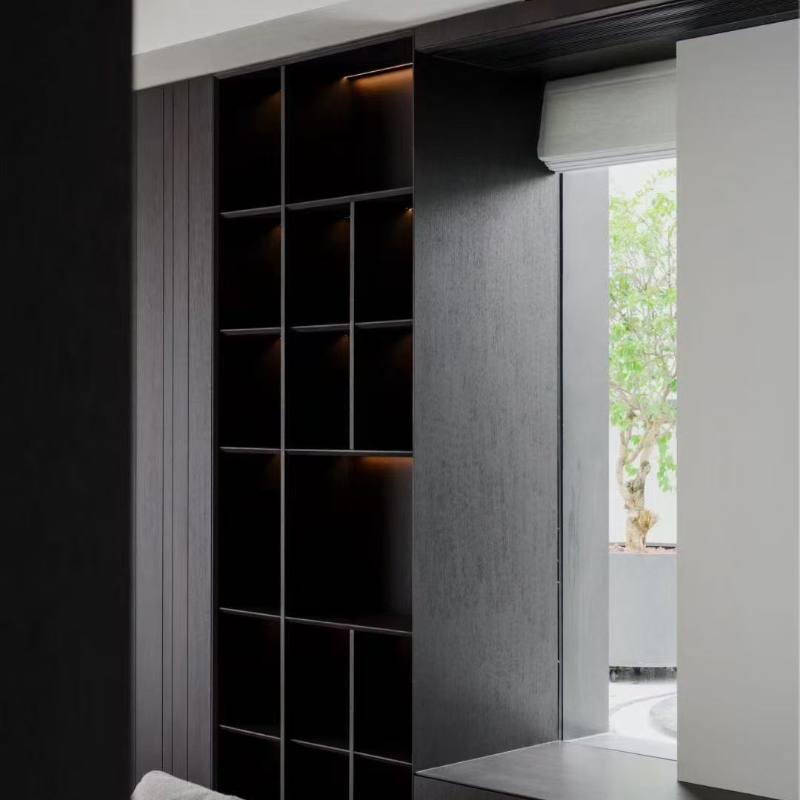 Guarda-roupa Multifuncional com Layout Configurável para Roupas e Linhos