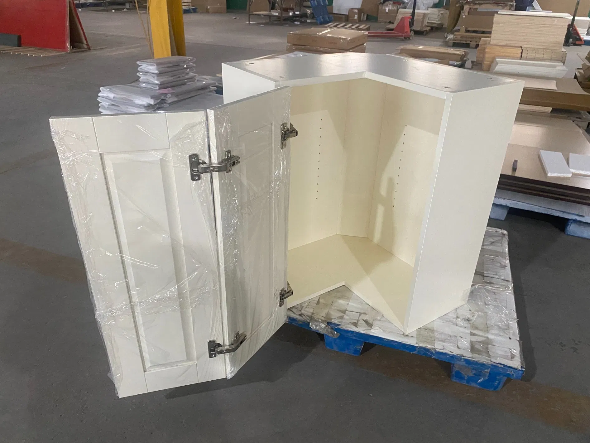 Armários de Cozinha de Canto Senhora Susan com Porta em Estilo Shaker