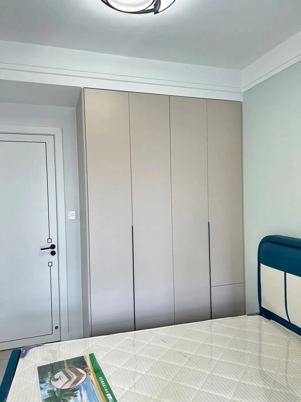 Detalhe do Guarda-roupa