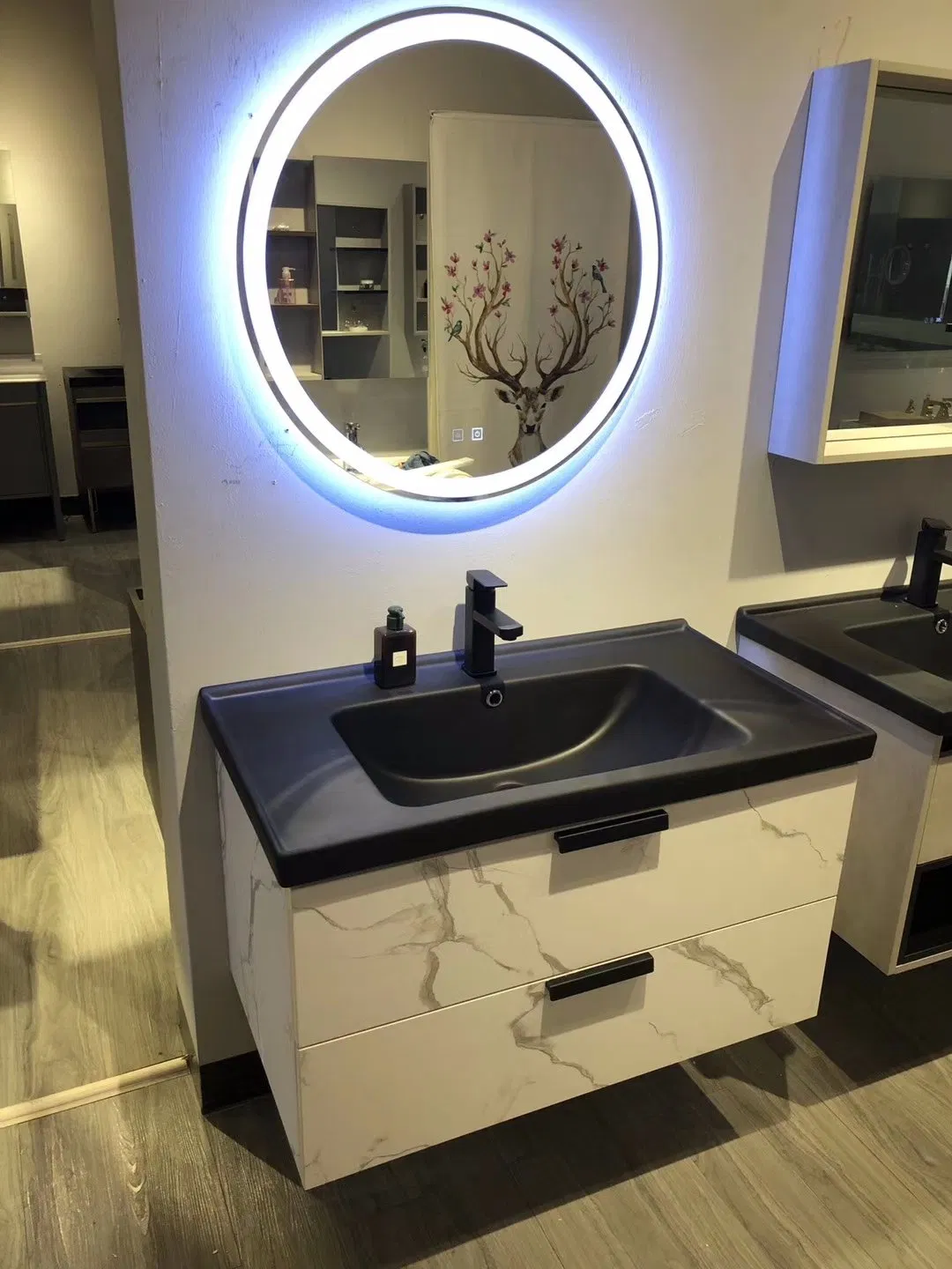 Móvel de Banheiro Moderno Personalizado em Madeira para Hotel com Lavabo Inteligente de Parede