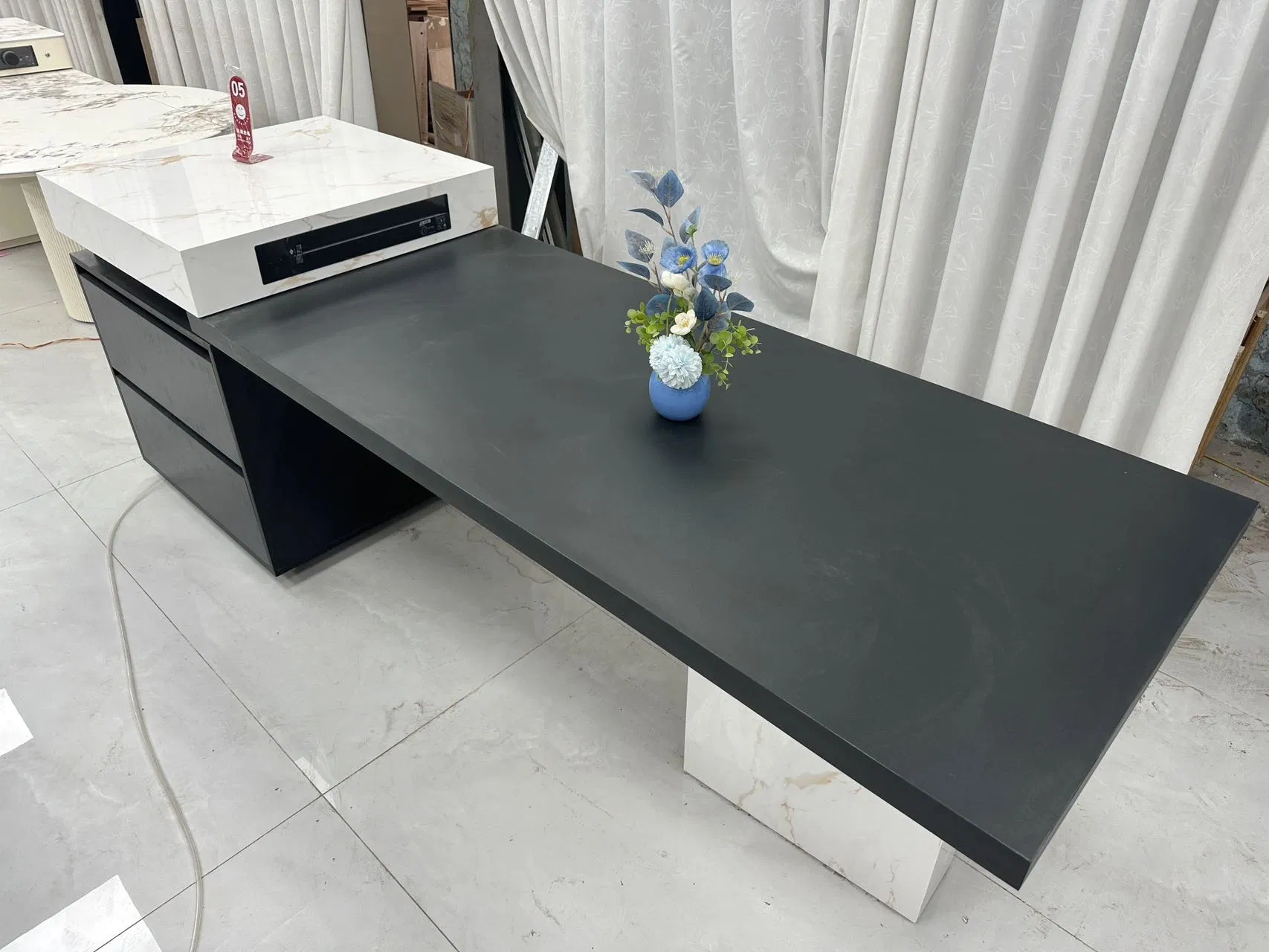 Móveis de Mesa de Cozinha Moderna Ilha de Cozinha com Armazenamento