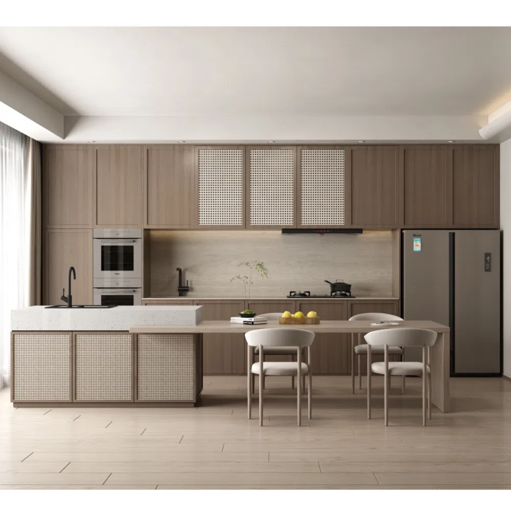 Cozinha Moderna com Design Personalizado de Armários e Ilha de Cozinha Completa