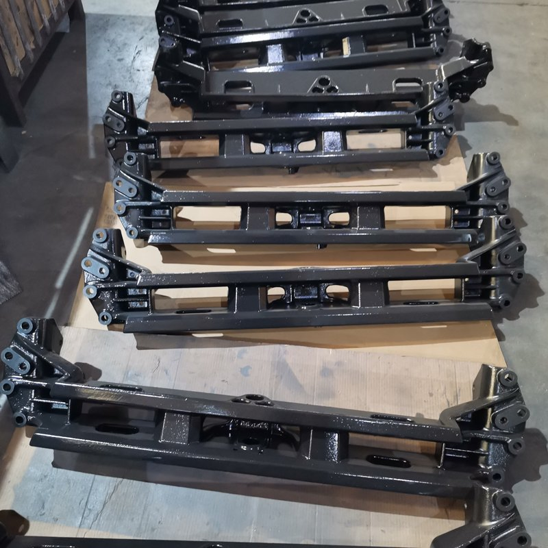Parte de carrocería de camión remolque de OEM, componente de vehículo de propósito especial, chasis de camión pesado de hierro fundido y acero con servicio personalizado