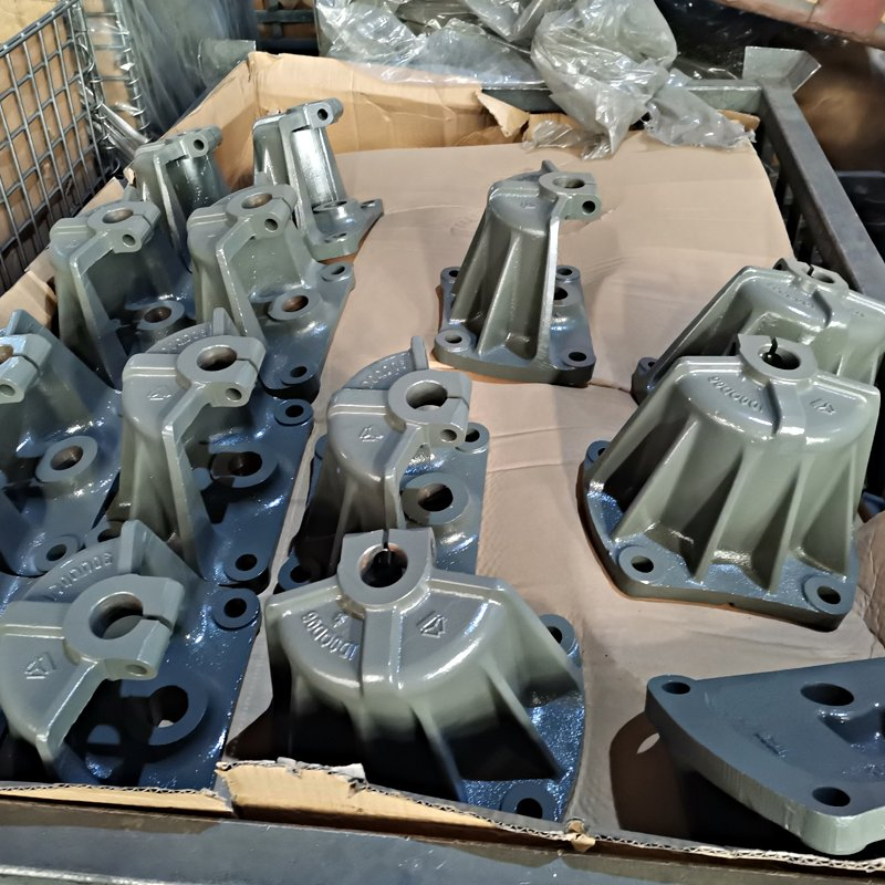 Componentes de maquinaria minera OEM, piezas de camión de fundición de hierro dúctil gris, piezas de fundición de acero al carbono, piezas de máquina petroquímica personalizadas, servicio a medida