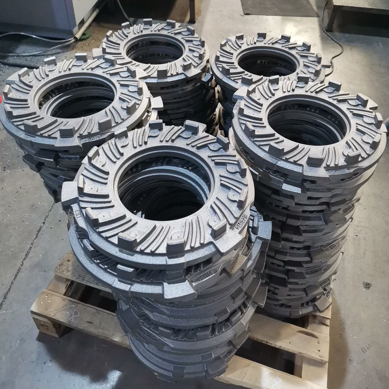 Piezas de maquinaria de camiones pesados de OEM, remolques, tractores, vehículos comerciales de propósito especial, componentes de locomotoras, fundición de hierro y acero, forjado, mecanizado, servicio personalizado