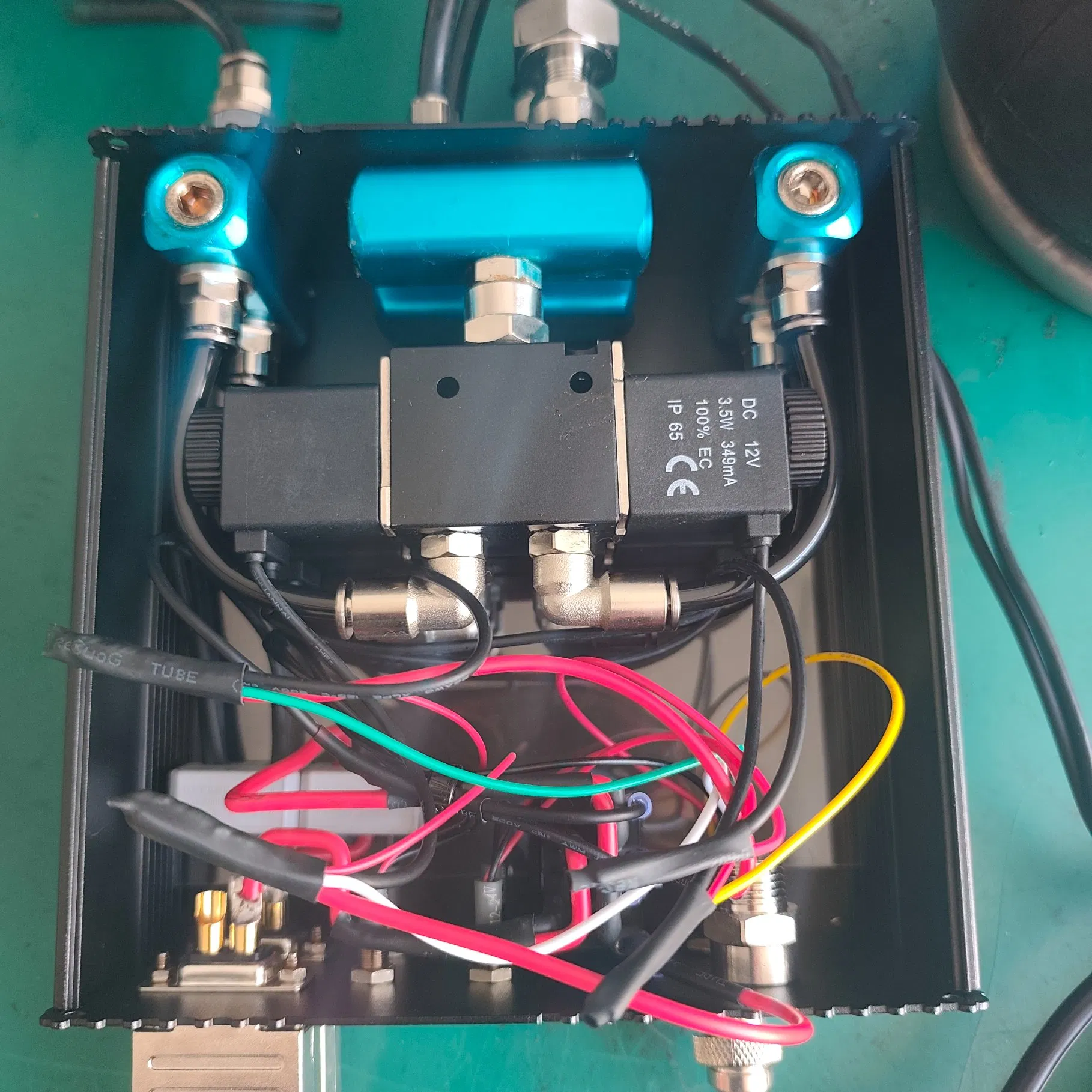 Sistema de Control de Aire de Suspensión de Alta Calidad 2way con 1set Control Eléctrico 1PC Compresor de Aire para Pickup