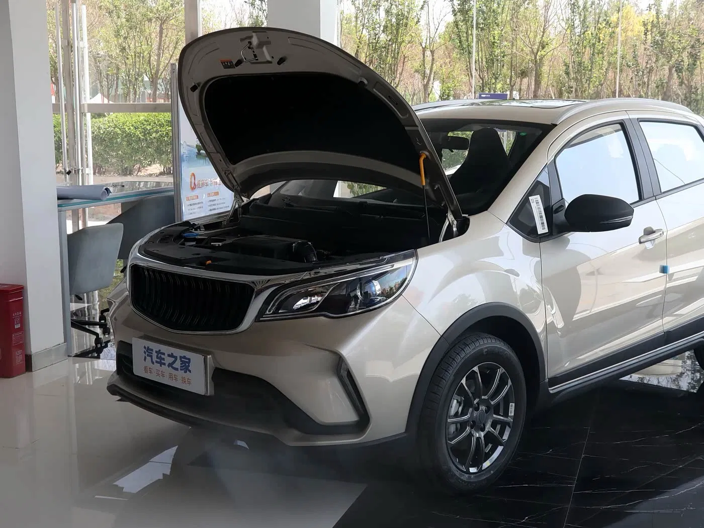 Coche de Bajo Precio: Livan X3 PRO, Tu Solución de Sedán Compacto