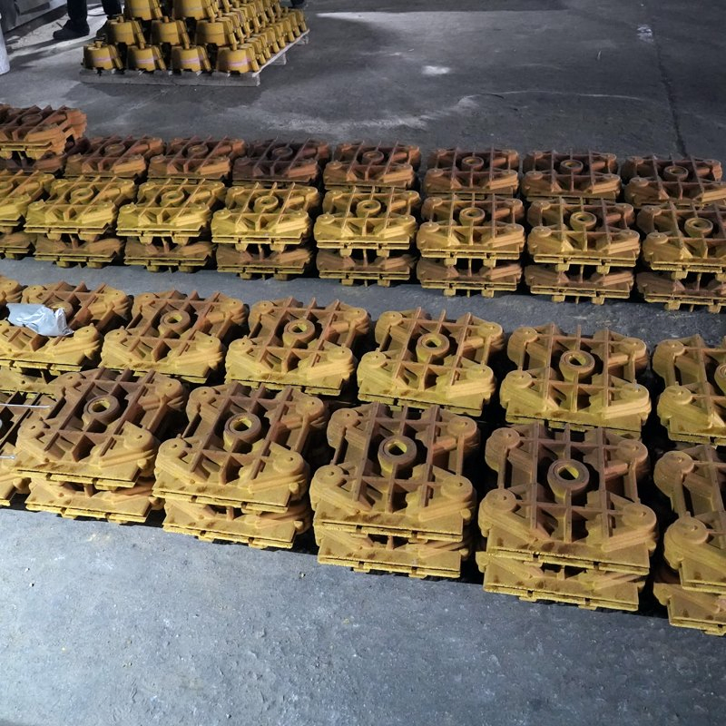 Piezas de vehículos de minería OEM, soporte de resorte de hoja de fundición de hierro nodular gris, parte fundida de acero al carbono, componentes pesados de camiones de minería, servicio personalizado