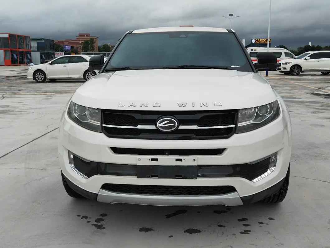 Land Wind X7 Vista 3