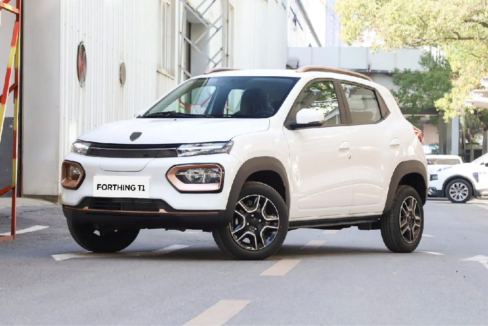 Fiable Dongfeng Forthing T1 Mini EV Coche 2WD SUV Eléctrico, Suspensión Delantera Macpherson Vehículo Eléctrico