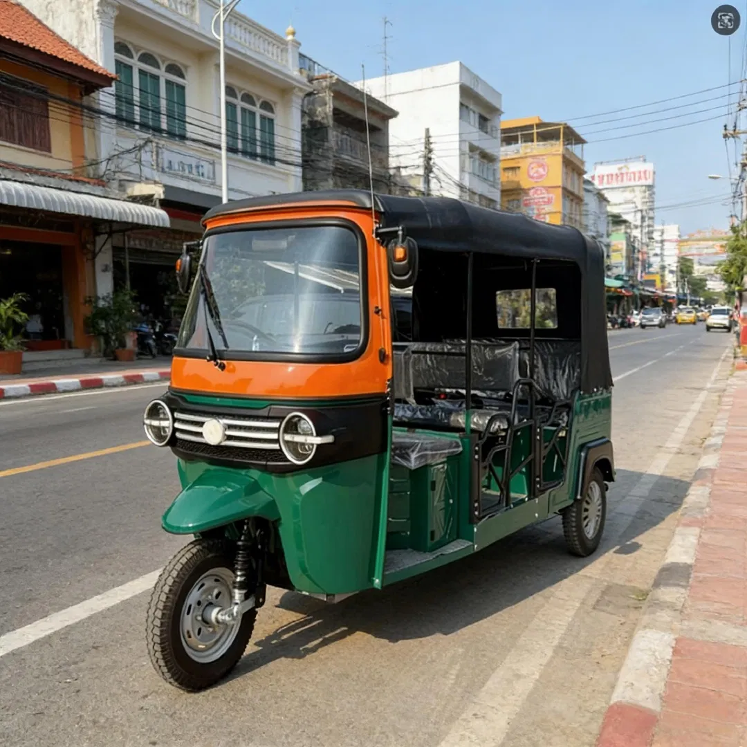 Tuk-Tuk E7 interior