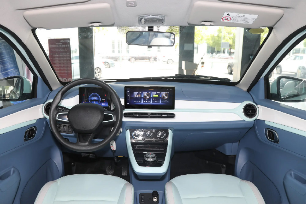 SUV eléctrico confiable Dongfeng Forthing T1, suspensión delantera Macpherson 5-Seater coches chinos en venta