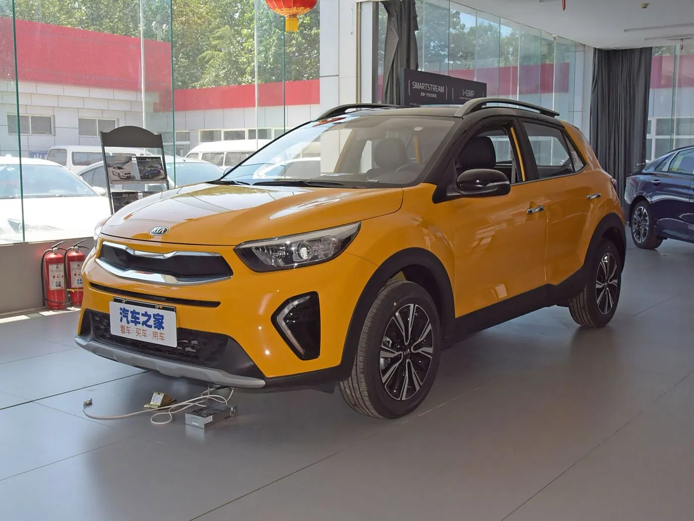 SUV compacto KIA Sonet asequible - Tu solución de coche económico