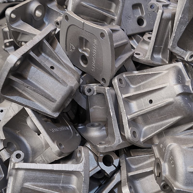 Piezas de ferrocarril de locomotora OEM, parte de camión de fundición de hierro dúctil gris, parte de acero al carbono, sistema de fijación ferroviaria, servicio personalizado