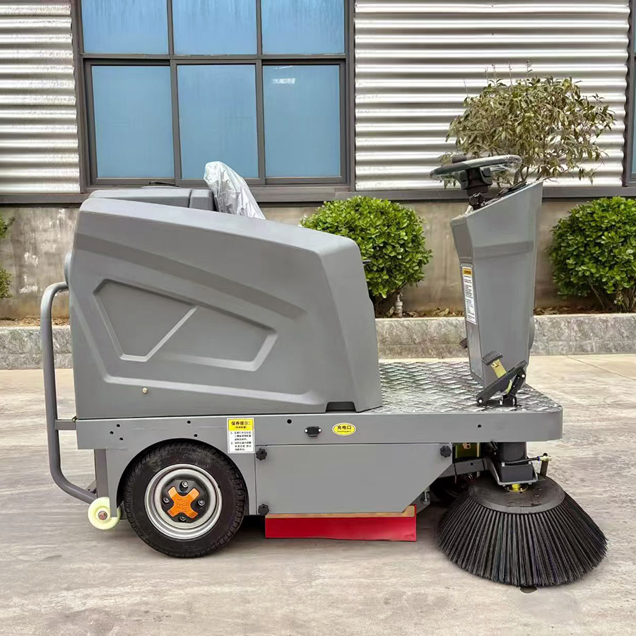 Electric Floor Street Sweeper Ride on Household Road Park Cleaning Sweeper Factory