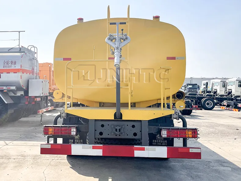 Water Tanker View 4