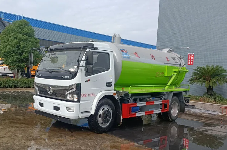 Sewage Suction Truck Photo 1