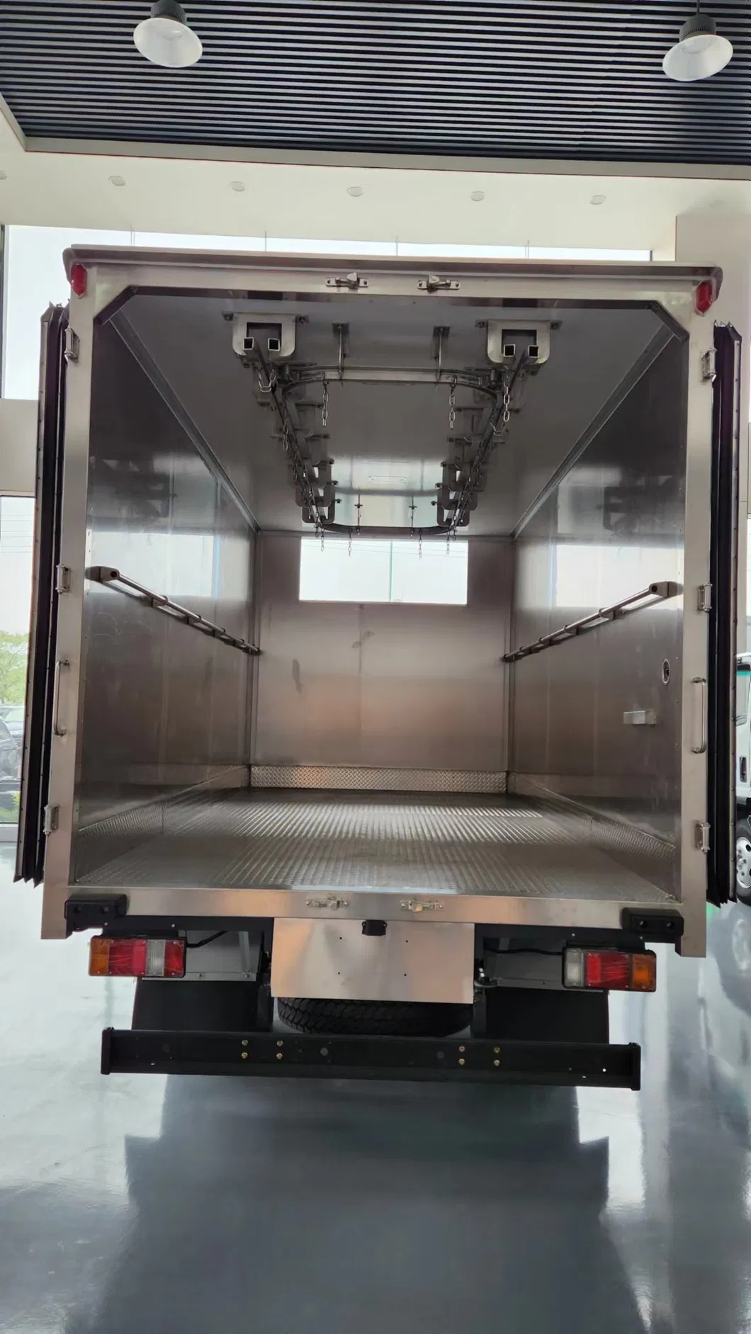 EcoChill Meat Transport Container 2