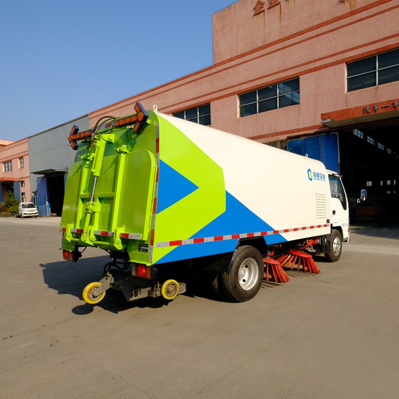 4X2 7.3T dongfeng outdoor vacuum baggerroad electric city road street sweeper truck
