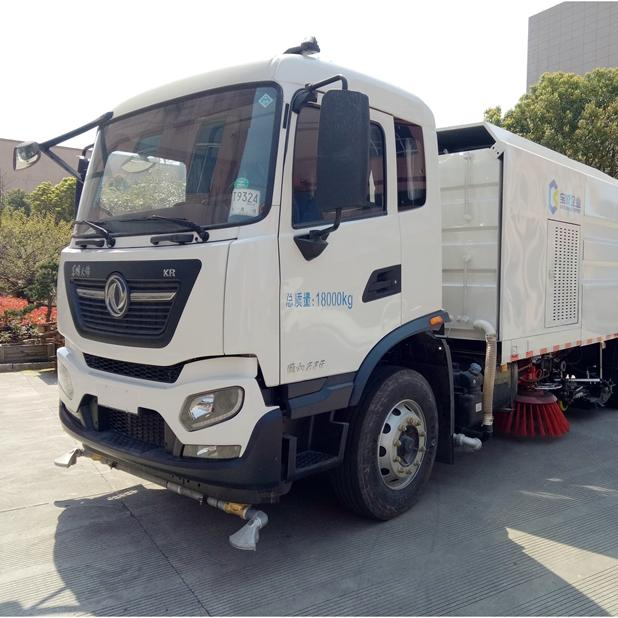 OEM 18T dongfeng outdoor vacuum baggerroad electric city road street sweeper truck