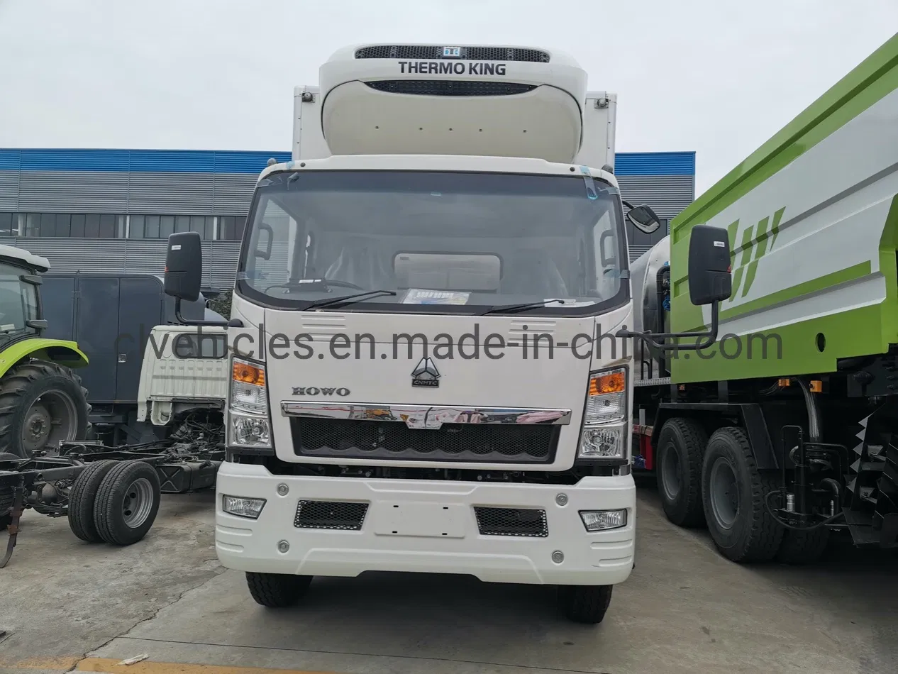 Sinotruk HOWO 4*2 Light Duty Reefer Refrigerated Van Truck with Thermo King Unit