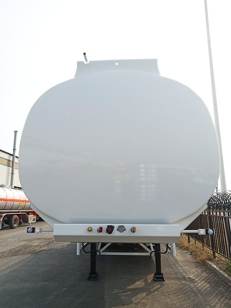 Hcsv Oil Tank Truck 25000L 20000L Carbon Steel Tanker Customizable Tank 6X4 8X4 10 Wheel 12 Wheel Fuel Tank Truck